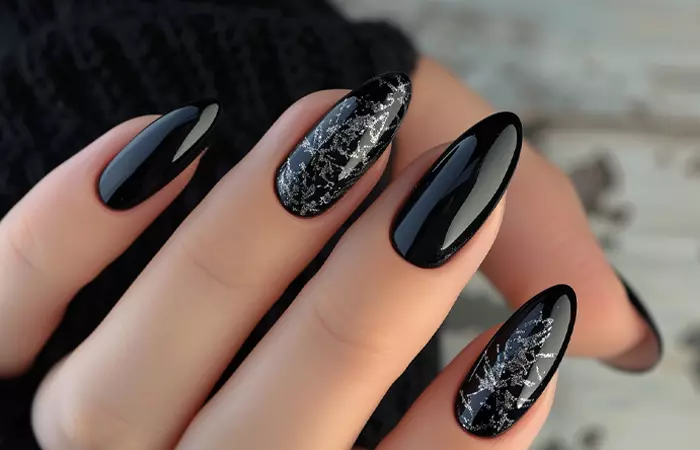 7 Cute Trending Black Nail Designs And Ideas To Try This Season